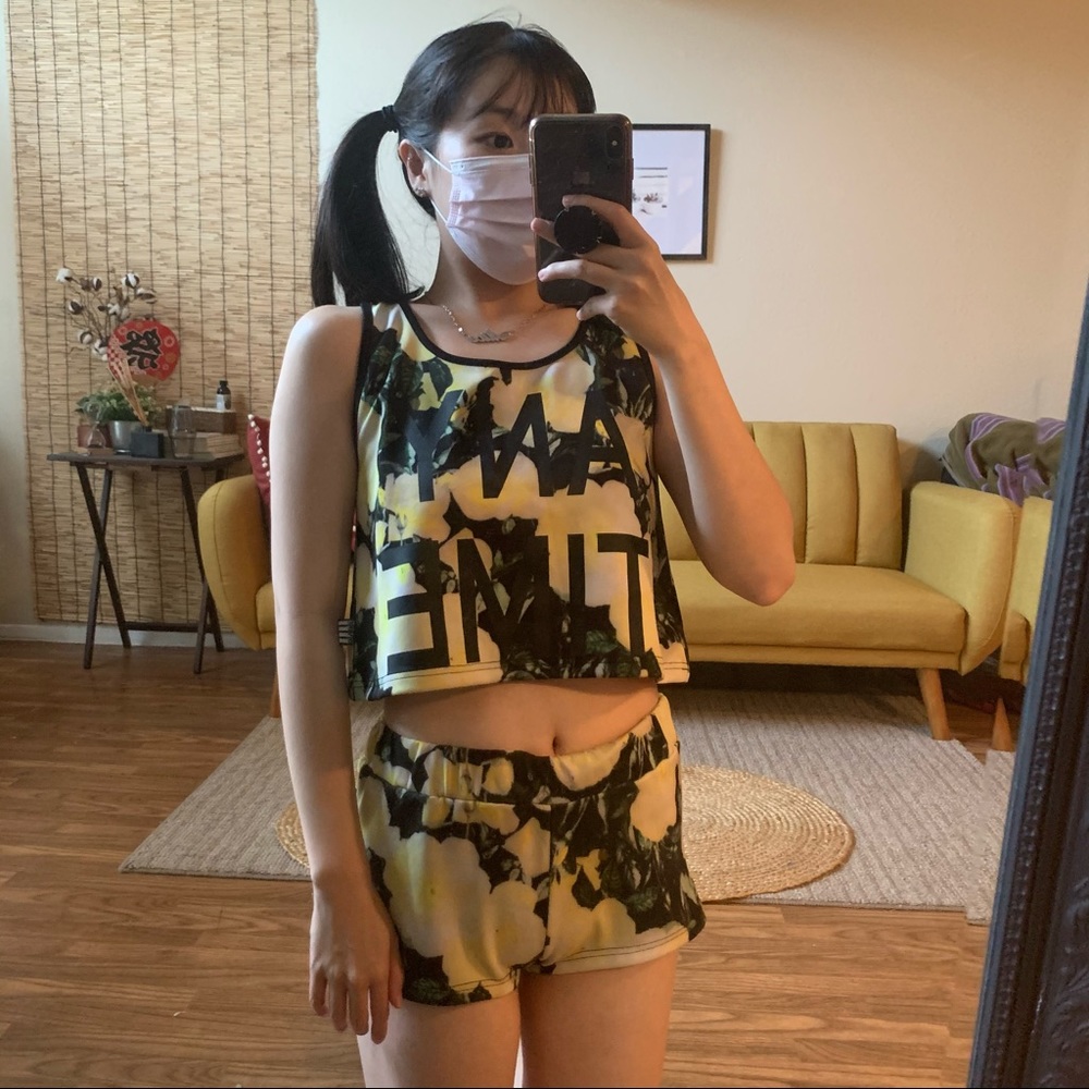 Set- Active Wear - image 4